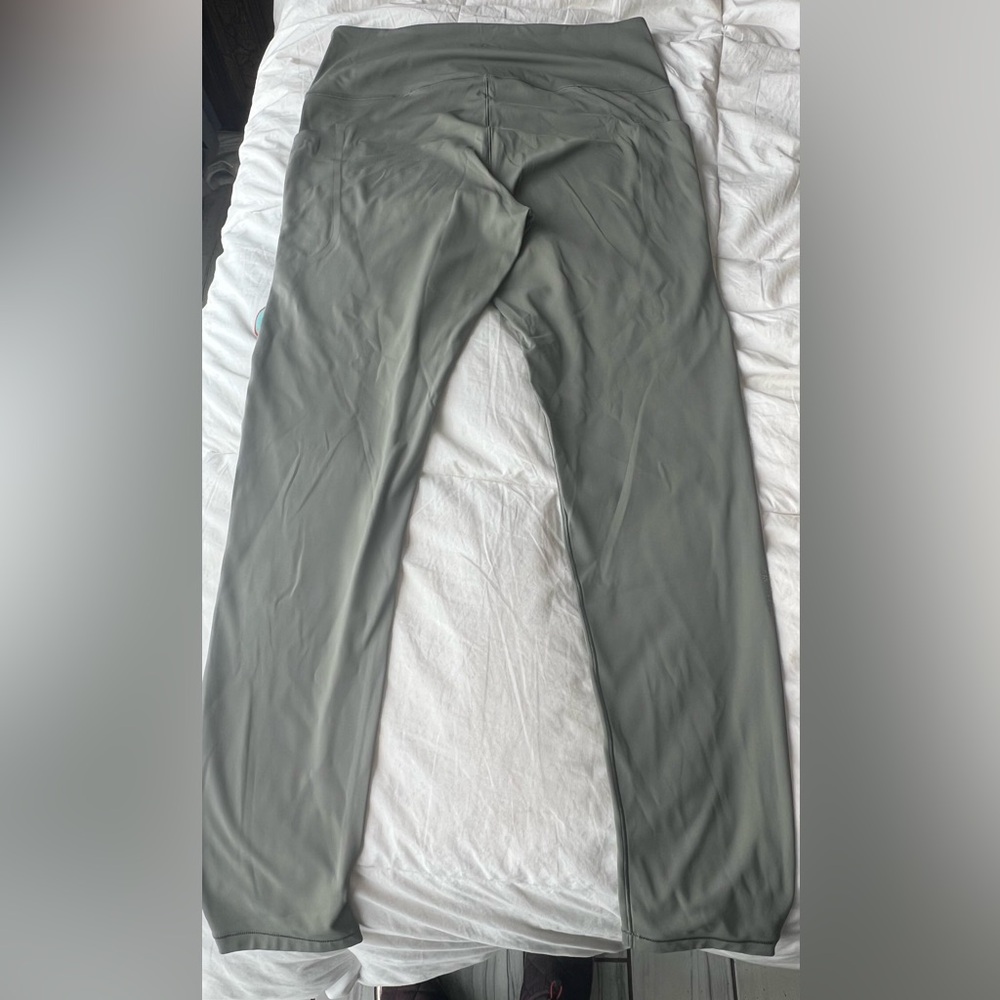 Arc'teryx Essent High-Rise Leggings Size 14 in Forage color